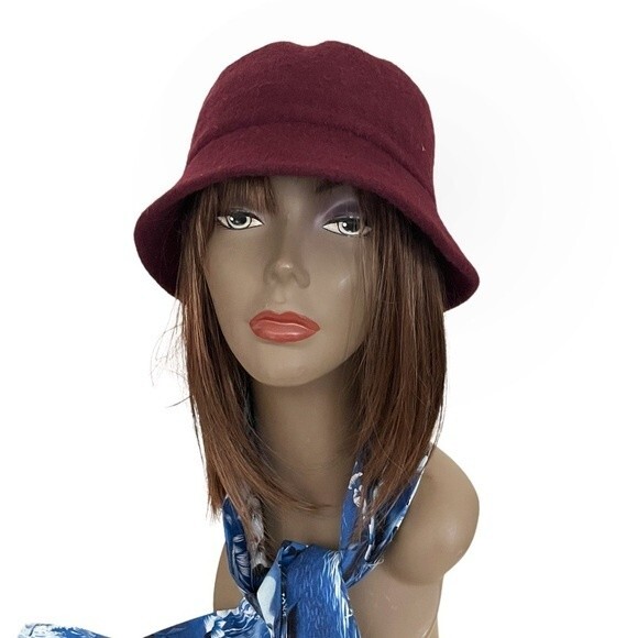 NINE WEST Sparkly Flower Appliqué Wool Blend Cloche Bucket Hat Burgundy - Picture 1 of 7